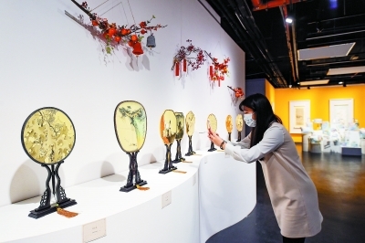 長(zhǎng)三角文創(chuàng)作品齊聚南京，共繪文化藝術(shù)交流新畫(huà)卷