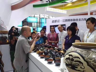 吉州窯大師劉江濤榮獲吉安市市級(jí)非遺項(xiàng)目代表性傳承人，推動(dòng)文化藝術(shù)交流與咨詢發(fā)展