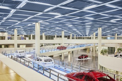 華晨寶馬鐵西工廠 當(dāng)工業(yè)與藝術(shù)碰撞，創(chuàng)新詮釋工業(yè)之美